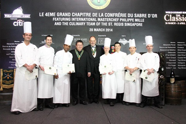 World Gourmet Summit 2014 Livestream: Le 4eme Grand Chapitre de la Confrérie du Sabre d'Or (part 3)