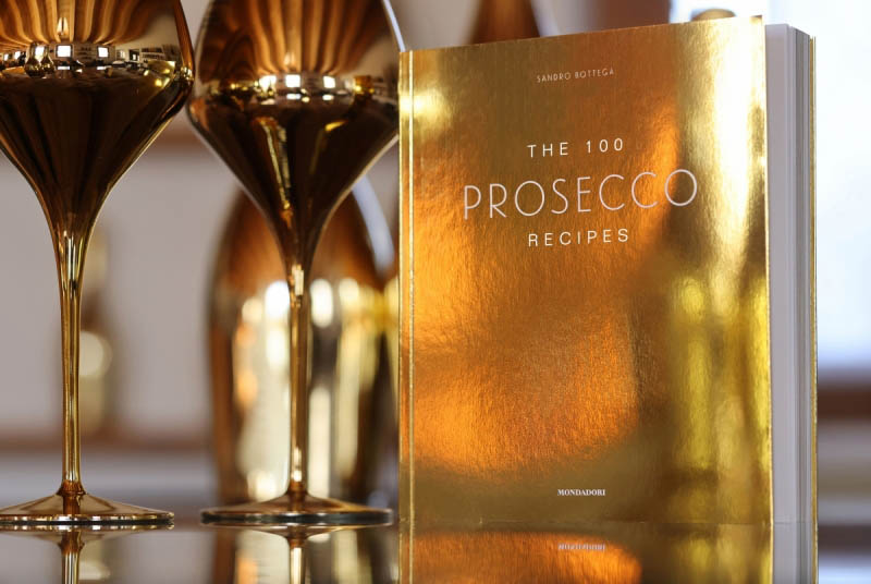 The 100 Prosecco Recipes Published in English!