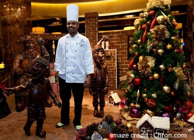 Hilton chef creates a one-tonne chocolate display for Christmas
