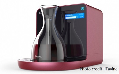 Smart Wine Carafe Zaps Decanting Time
