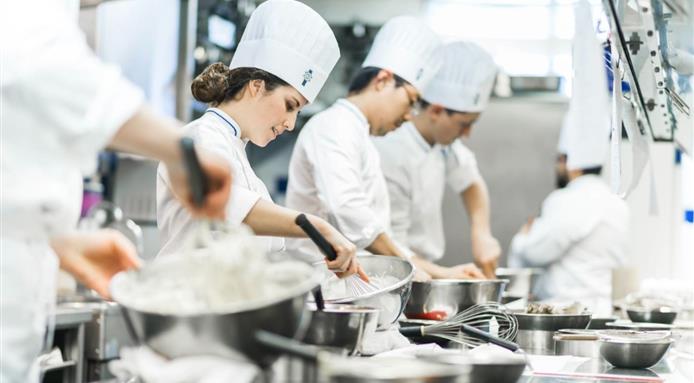 Le Cordon Gone: Chef Training School Shutting Down Across the US