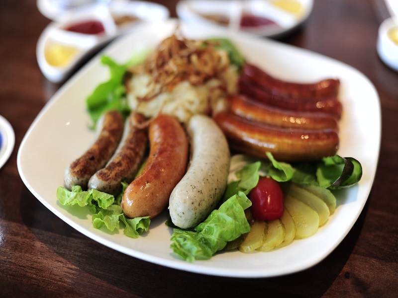Singapore’s Favourite German Eatery, Brotzeit Hits 10 with a Free Sausage Fest!